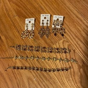 Bridal party jewelry never worn 3 bracelets 3 earrings
